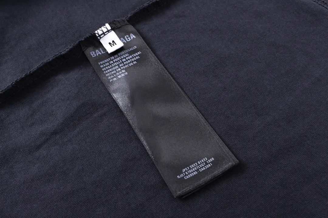 【 . Quality】BALENCI*GA/ .2024New Arrival.Classic LOGO T . . Authentic ， ！ ZP . 260 ， . ， ，。 。Classic ， ， ， 。 . ， ， ， OS . Same Style ：BL 223209 ：Dark Blue ，White Size：XS L